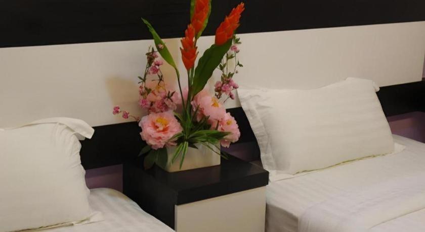 Hotel Star Moon Malacca Buitenkant foto